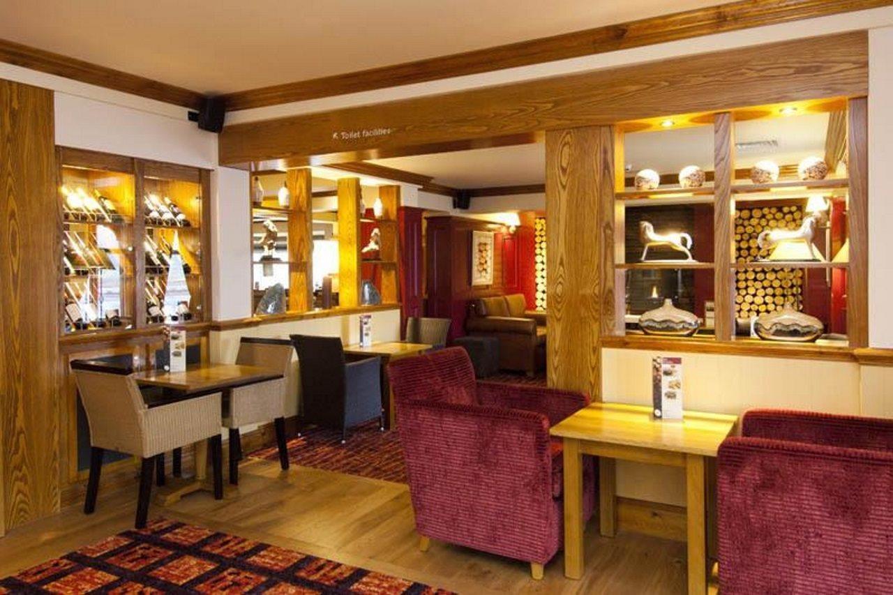 Premier Inn Manchester Bury Eksteriør billede