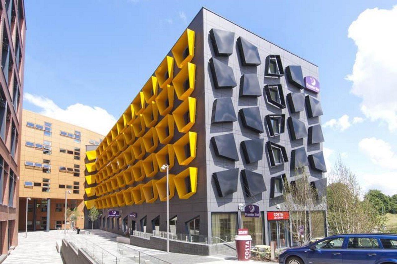 Premier Inn Manchester Bury Eksteriør billede